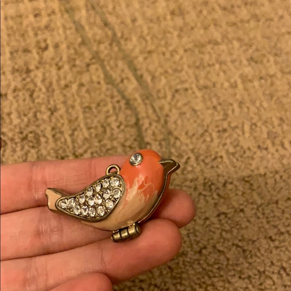 Bird necklace